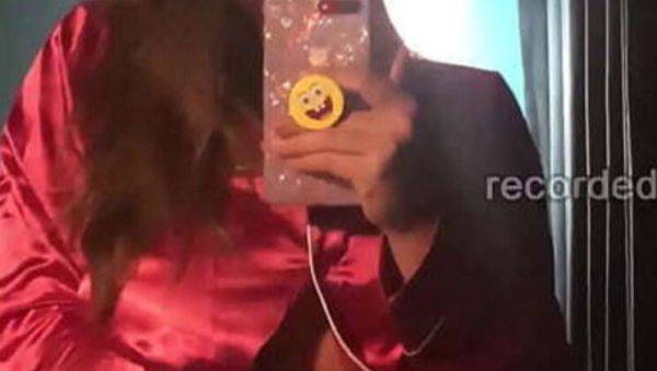 Stream full clip : Big Tits Teen Ella Knox Fingers Her Hairy Pussy Quietly on Webcam