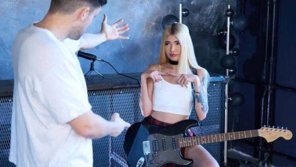 Watch the complete movie : Hot Blonde Stepsister Sucks and Fucks Lucky Stepbro After Guitar Play