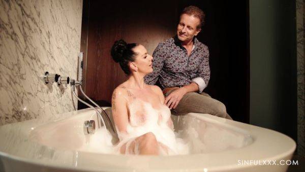 View complete clip called : A Helping Hand 3