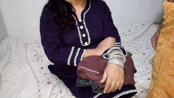 Enjoy watching uncut movie called : Desi Sali Hides Clothes Under Her Big Ass While Getting Fucked Rough