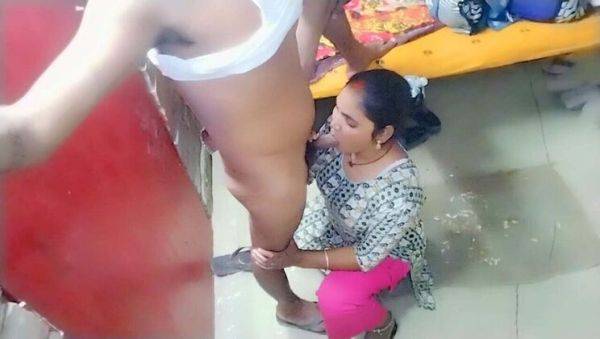 Enjoy watching this hardcore scene called : Desi Bhabhi Sucks Dick and Fucks Doggy Style in Hot Indian Sex Scene