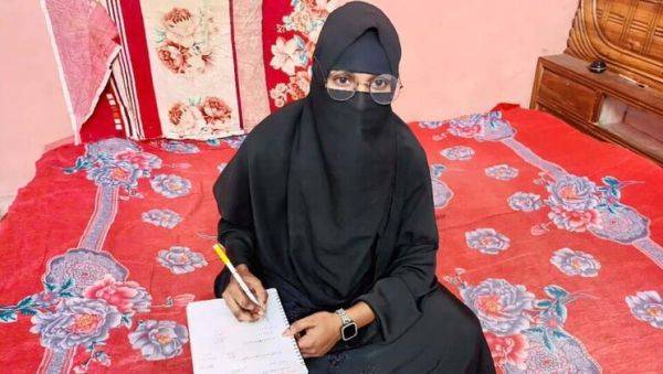 Play complete clip named : Naughty Indian Student Fucks Her Teacher in Empty House - Desi Bhabhi Hardcore Action