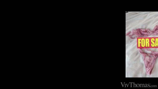 Enjoy watching complete clip : Satisfied Customer - Candice Demellza & Sirena Milano