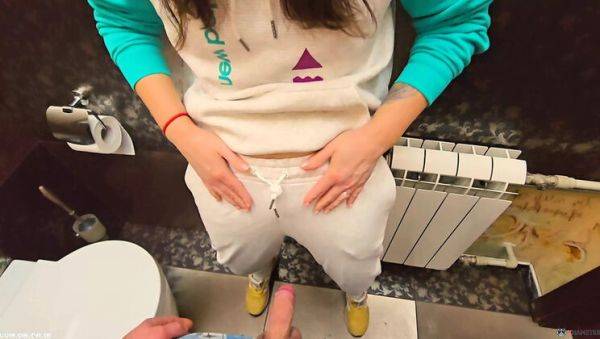 Enjoy watching this complete video : Begging for Cum Inside - Tight Pussy MILF POV Creampie