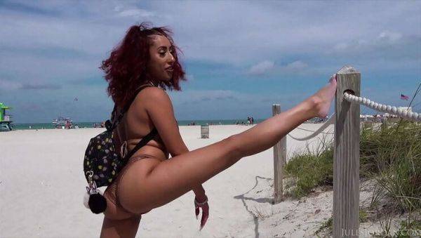 Watch complete movie : Kira Perez - Hot Latina with Tattoos Gets Facial Outdoors in Miami by Jules Jordan