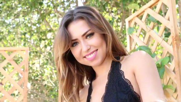 Stream this HD movie called : Melissa Moore - Oral Obsessions Cocksucking Fanatics