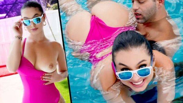 Play this HD movie called : Hot Trainer Violet Monroe Fucks My Big Ass in Hardcore 4K Workout