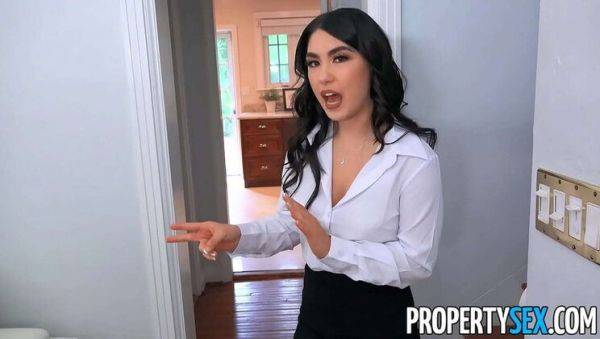 Enjoy watching complete video : Petite Asian Real Estate Agent Mina Moon Takes Big Dick from Client