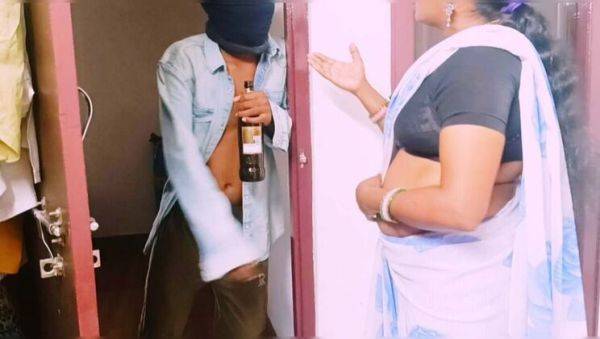 View the complete clip : Telugu Wife Dirty Talk and Hardcore Sex with Big Dick in Saree