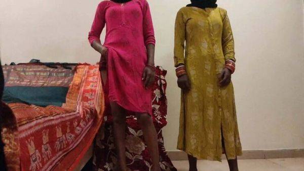 View full scene : Real Desi Village Threesome: Housewife and Step Sister Hot Sex Full Video