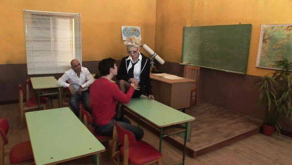 Enjoy watching this complete video of : Fetish Fantasies Episode 1 - Monique Covet & Christian Clay in Hot Blowjob and Facial Scene