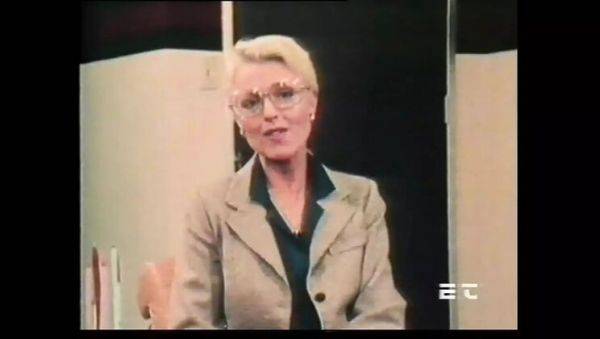 Watch this hardcore scene named : Hot Vintage Scene #02 - Ron Jeremy & Juliet Anderson in Erotic Blowjob with Cumshot