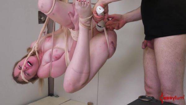 Stream complete movie called : Flogged And Butt Shagged Submissive Giggles - Rebel Rhyder