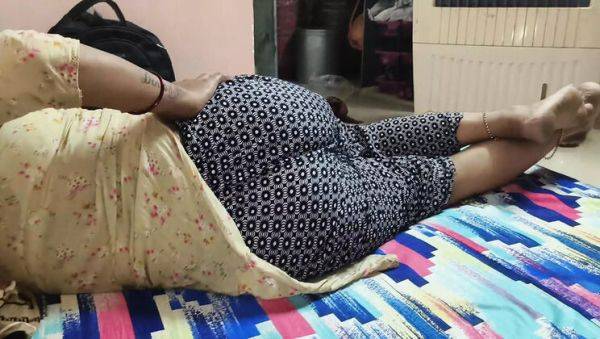 Play full movie named : Hot Indian Desi Bhabhi Sagita Sharm Face Fuck and Blowjob in HD