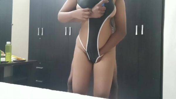 Play hardcore scene named : Indian Mallu In Oil Massage For Mallu Wife With Her Boyfriend