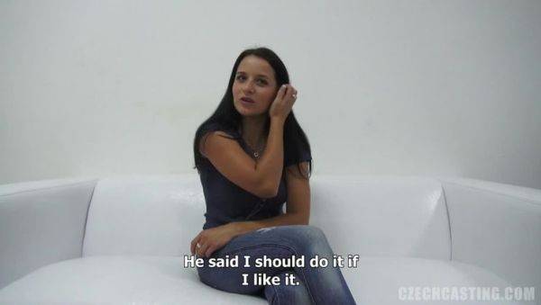 Stream the HD scene named : Simona 2762