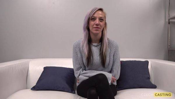 Watch this full clip called : Anna 8218