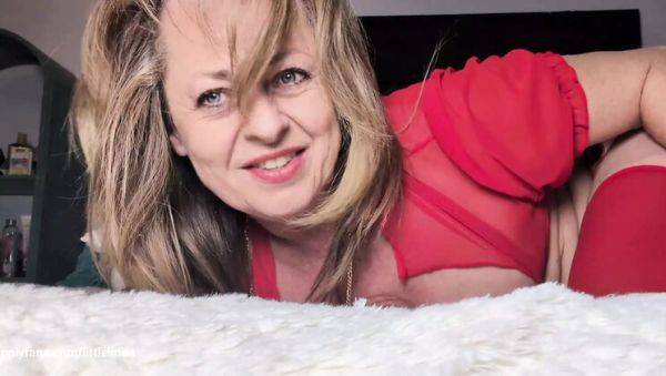 Watch HD clip called : Hot Solo Squirting Show: Sneak Peek of My Wild Week with Iamlittlelinda