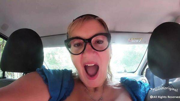 Watch uncut movie of : Blonde MILF Blondie2307 Gets Anal Fuck in Car with Big Cock Cumshot