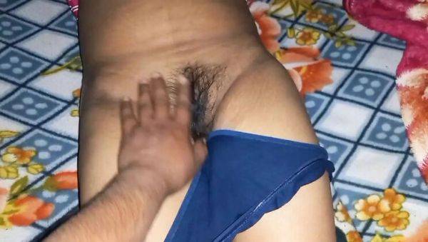 View this uncensored scene of : Desi Bhabhi Hot MMS Clip with Rucku - Indian Homemade Sex