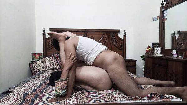 View complete clip of : Horny Pathan Girl with Big Ass Fucks Herself with Cucumber in Pussy and Ass - Desi Homemade