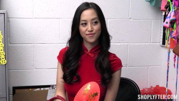 Watch the full scene titled : Case No. That Doesnt Paint Lips, Babe - Alexia Anders