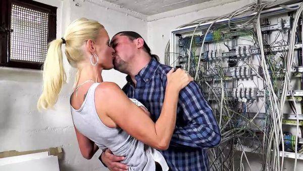 View complete clip : Dirty Tina Gets a Huge German Cock - Blowjob & Facial Cumshot in HD