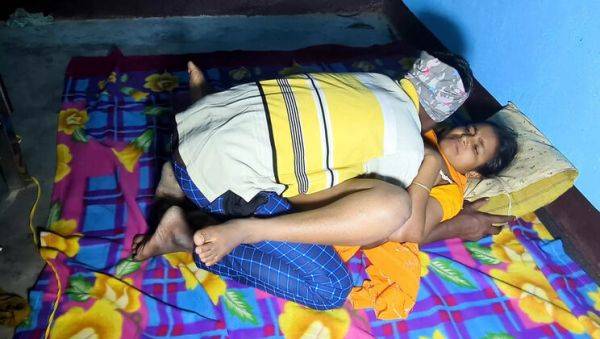 Enjoy watching this complete scene of : Assam Desi Village New Wife Hardcore Sex at Home with Deluwara Khatun