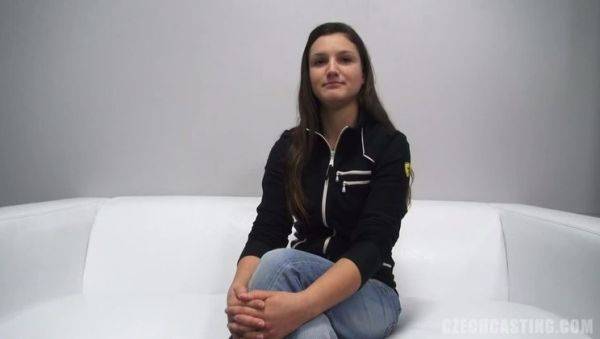 Play uncut video titled : Michaela 2243