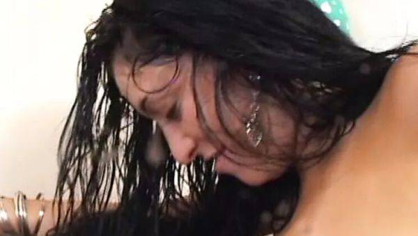 View full video : Juicy Brazilian Babes Devour Cum in Wild IR Orgy with Ju Pantera & Agatha Rangel