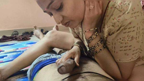 View this complete clip titled : Hot Indian Girlfriend Sagita Sharm Viral Sex Video - Desi Bhabhi Face Fuck in HD