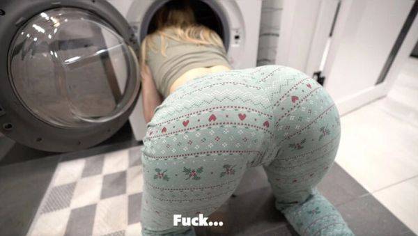 Watch the uncensored movie : Step Bro Creampies Step Sister Stuck in Washing Machine - Jenny Lux Fucked Hard