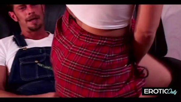 Play hardcore video titled : Sabrina Jayde Busty MILF Goes Wild - Hardcore HD Fuck Tape