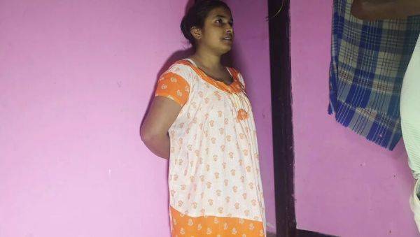 Play uncut scene named : Hot Indian Babe Deluwara Khatun Full HD Sex Video 2025 with Hindi Audio