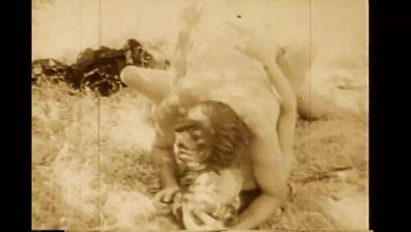 Stream this HD movie named : Vintage Full Movie: City Women with Rene Bond - Blowjob, Facial & Cumshot