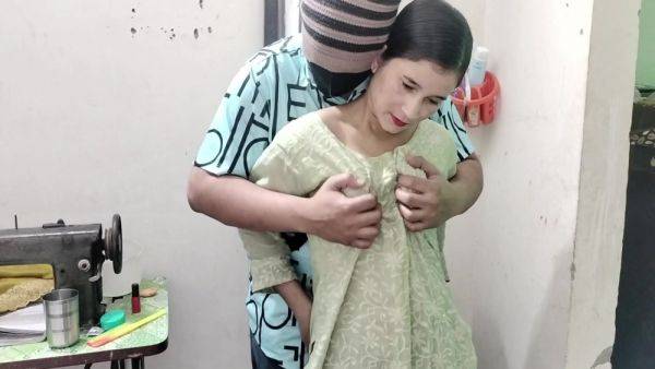 View this uncut movie named : Li Ya In Jija Ne Apni Jawan Sali Se Maja