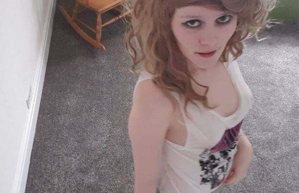 View the HD movie of : Sister Caught Masturbating Over Brother