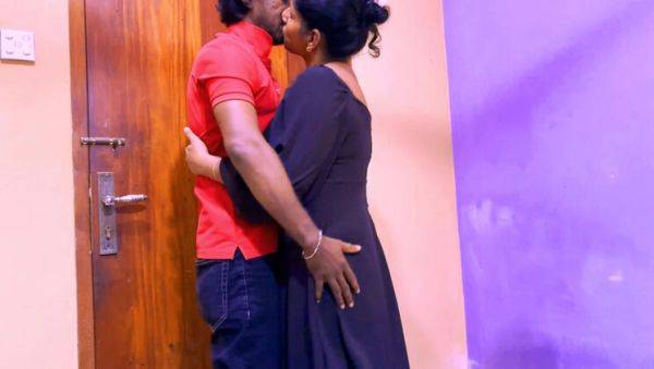 Enjoy watching this HD video named : Hot Sri Lankan Couple Fucking in Hotel - Big Tits Desi Bhabhi Ride Cock