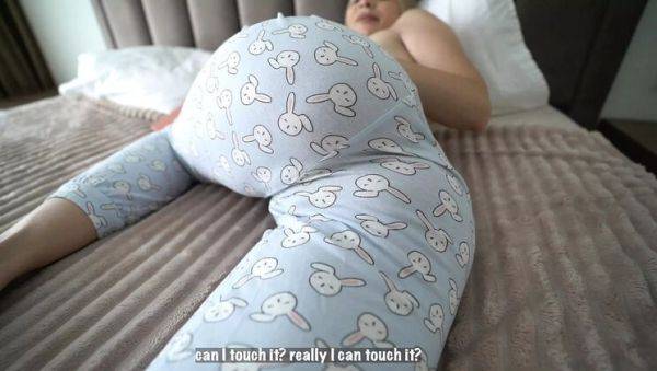 Stream complete movie of : Blonde Stepmom Jenny Lux Seduces Step Son With Open Door & Creampie Finish