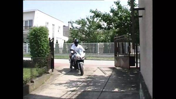 Enjoy watching full clip named : Vintage Maestro George Uhl Fucks Hard with Big Cock & Blowjob - HD Classic