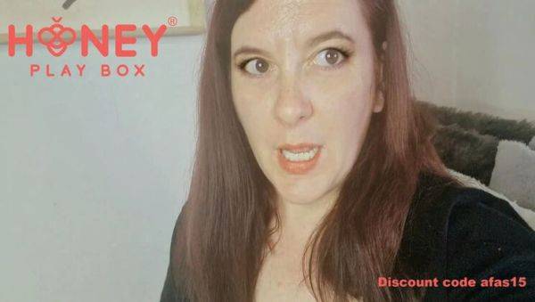 Play complete scene : Hot Italian MILF Nicoletta Embassi Gets Wild with Sex Toys & Huge Orgasm