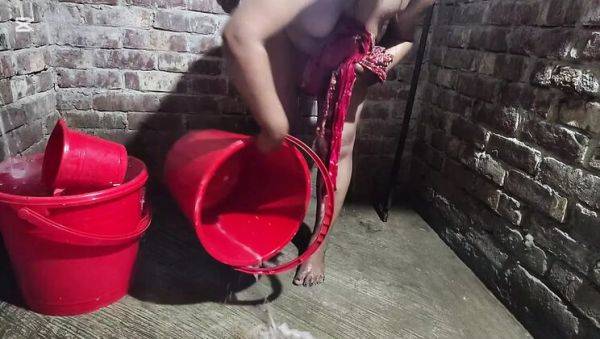 Enjoy watching the complete scene named : Bangladeshi Wife Fucks Husband - Hot Amateur Couple Sex HD