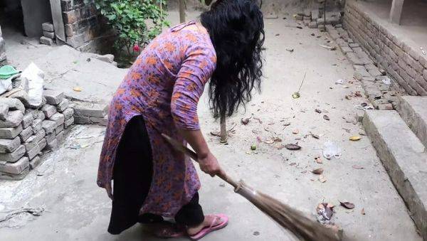 Stream the complete movie of : Desi Aunty Gets Anal Fuck in the Yard - Tight Pussy Doggy Style - Indian Mature Sex