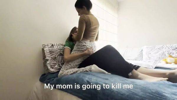 Stream HD video named : Hot Latina College Lesbians Fuck Rough in HD - Scarlettandc