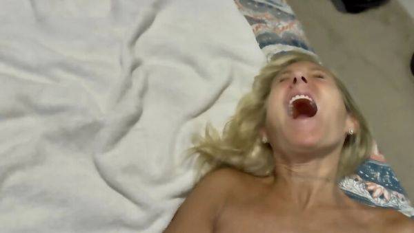 View full movie of : Raw Uncut Anal - Deep Pounding My Wife's Best Ass in 4K