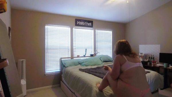 Play the HD clip of : BBW Housewife CharlLeigh Gets Messy After Anal & Blowjob