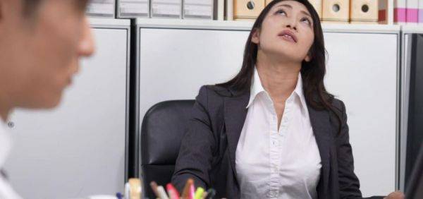 View uncut video titled : Female Boss And Overtime Sex Creampie Office Reiko Kobayakawa