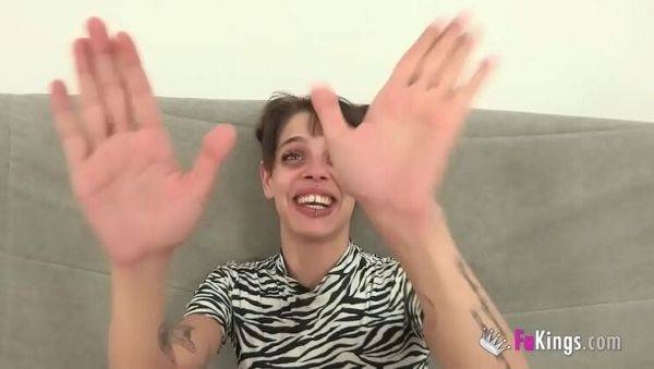 View the HD movie of : Iris Teen Takes Her First Huge Cock - Amateur Blowjob with Big Dick