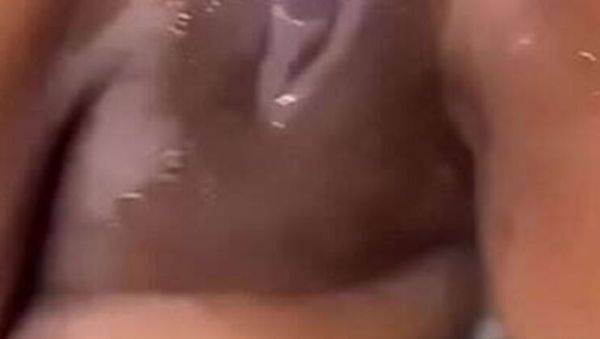 Enjoy watching the uncut scene named : Kiya Skyy Phat Booty Doggystyle - Interracial Sex with RichDaPiper & Mochig