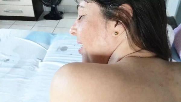 Stream full clip : Naked Wife Flashing on Street - Brazilian Couple Outdoor Fun